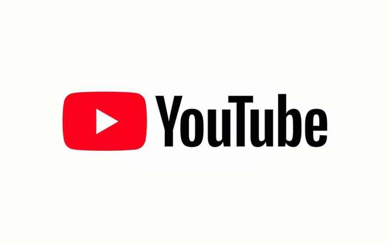 YOUTUBE始めて1年